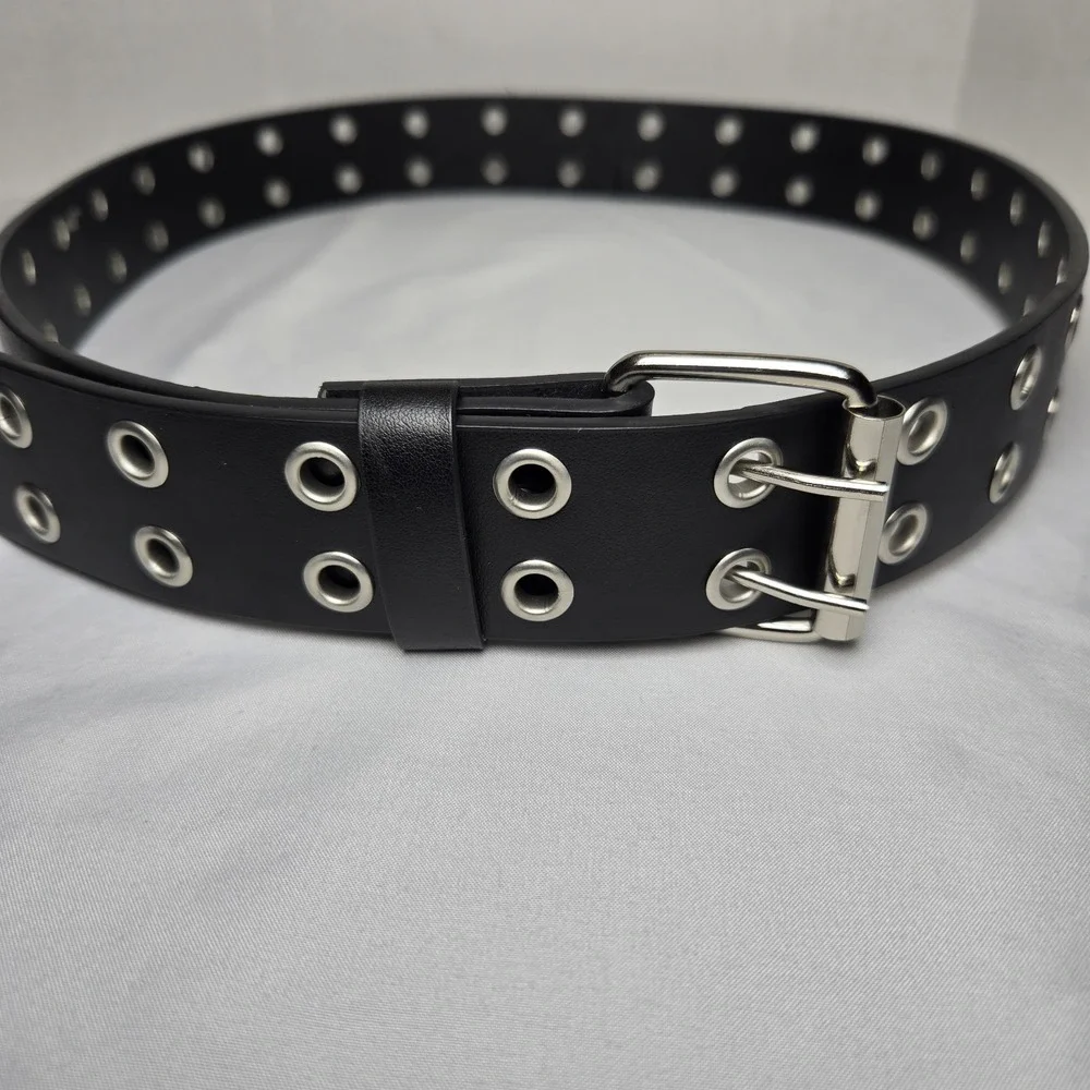 Black Leather Belt Womens M Double Prong Grommets Silvertone Buckle Goth Punk